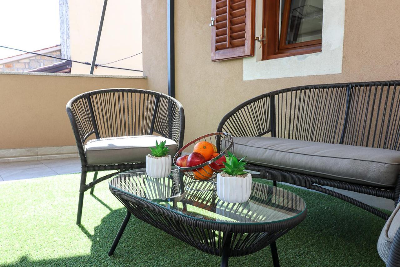 Apartman Juraj I Matej Vrsar Ngoại thất bức ảnh
