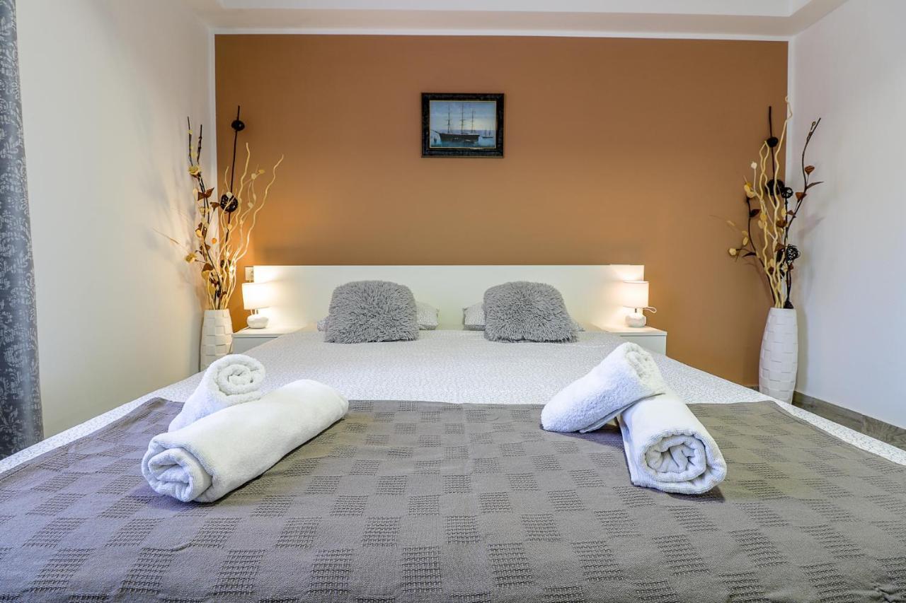 Apartman Juraj I Matej Vrsar Ngoại thất bức ảnh