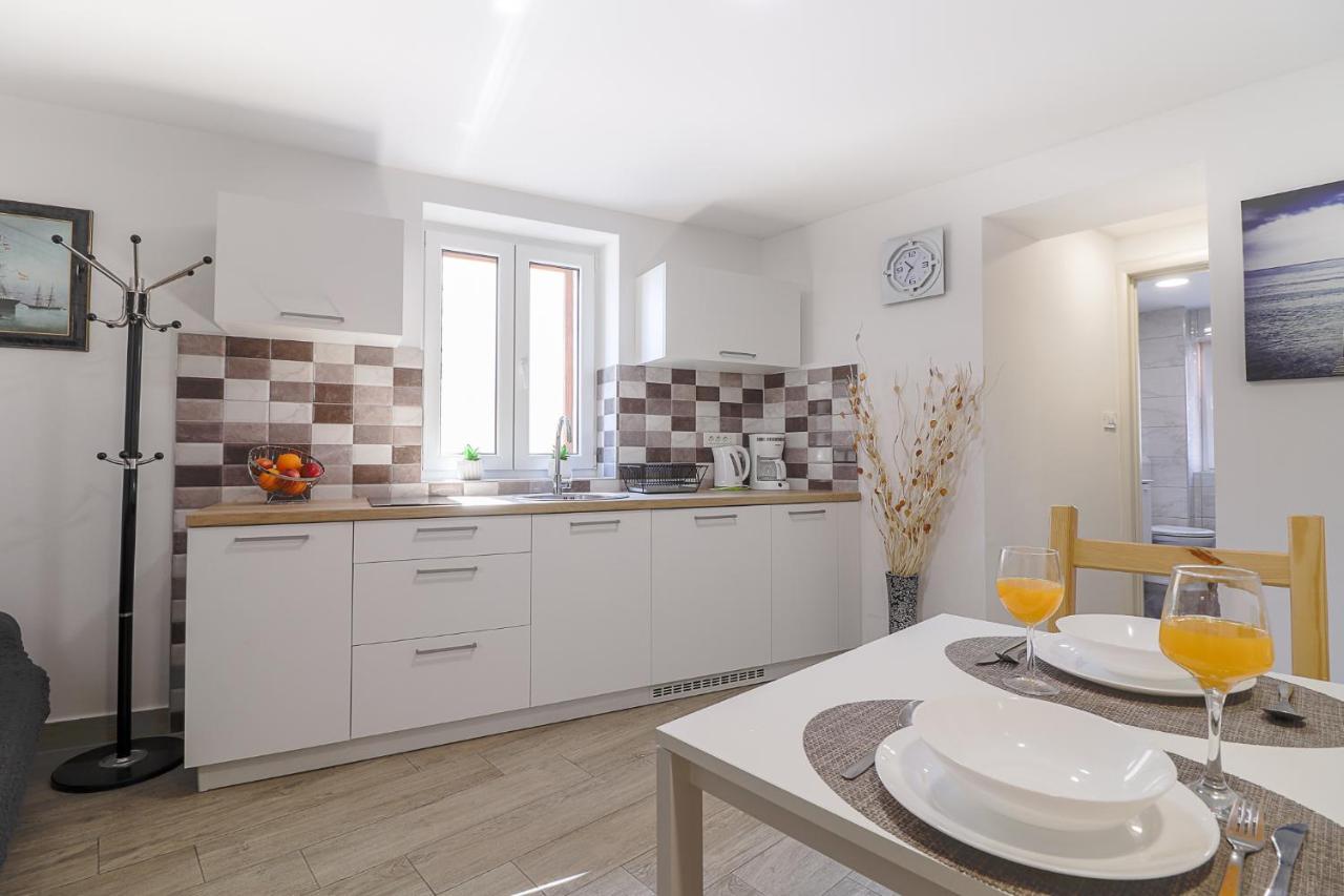 Apartman Juraj I Matej Vrsar Ngoại thất bức ảnh