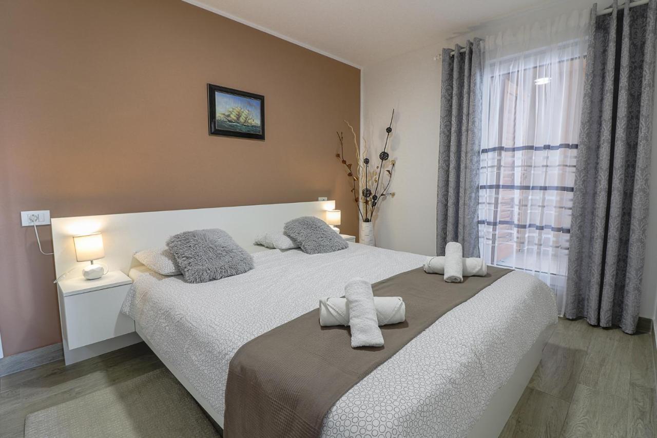 Apartman Juraj I Matej Vrsar Ngoại thất bức ảnh
