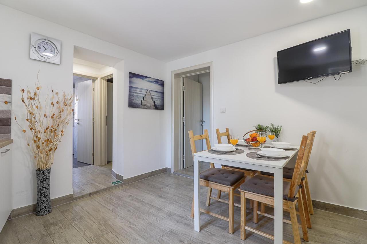 Apartman Juraj I Matej Vrsar Ngoại thất bức ảnh
