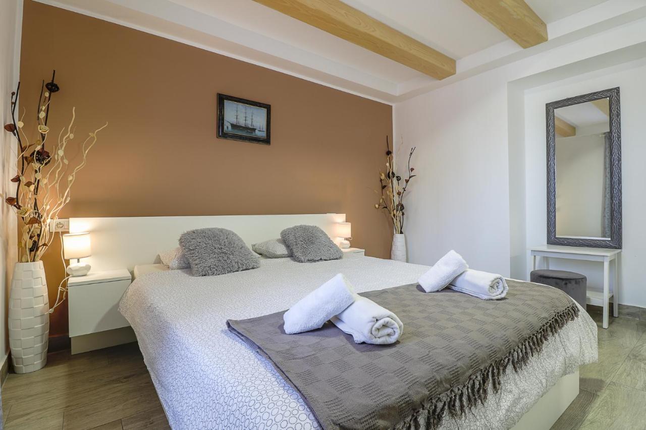 Apartman Juraj I Matej Vrsar Ngoại thất bức ảnh