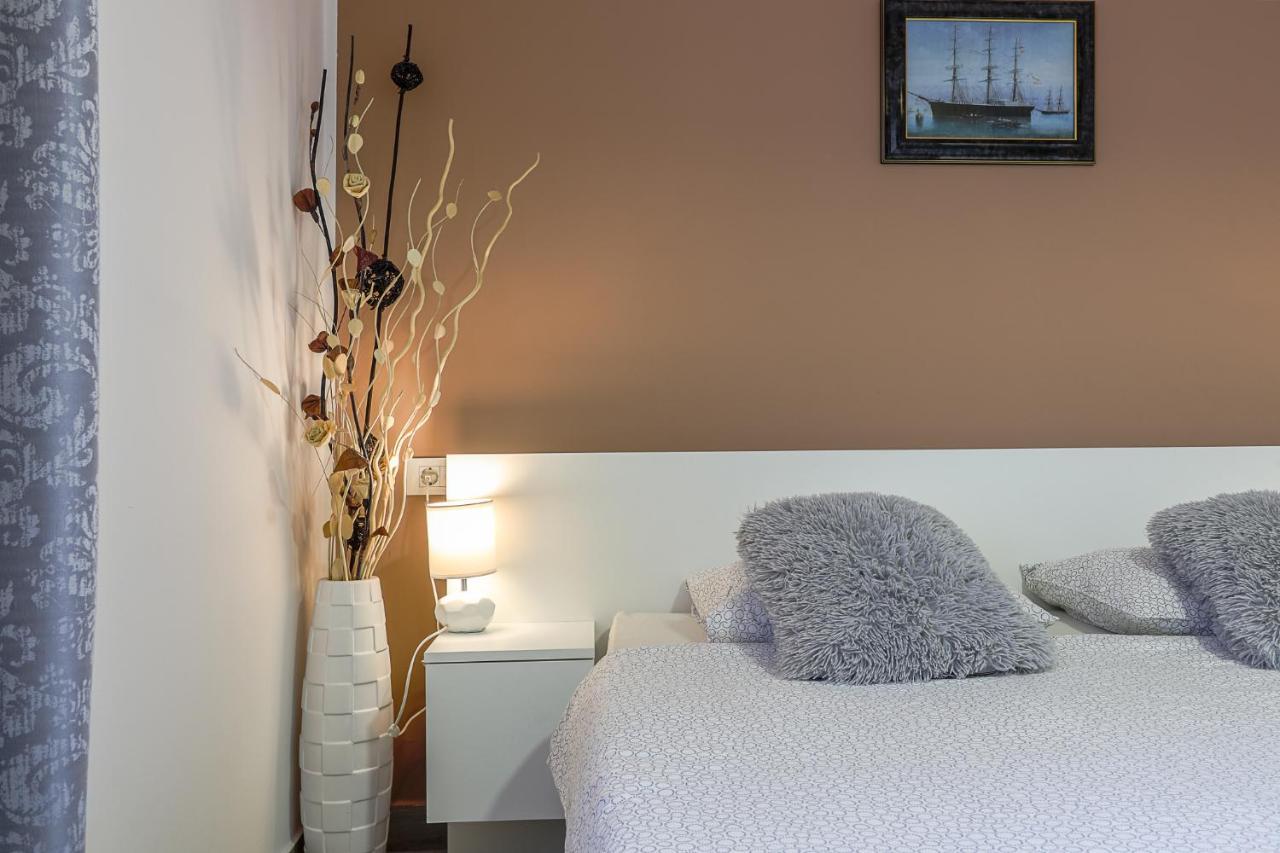 Apartman Juraj I Matej Vrsar Ngoại thất bức ảnh